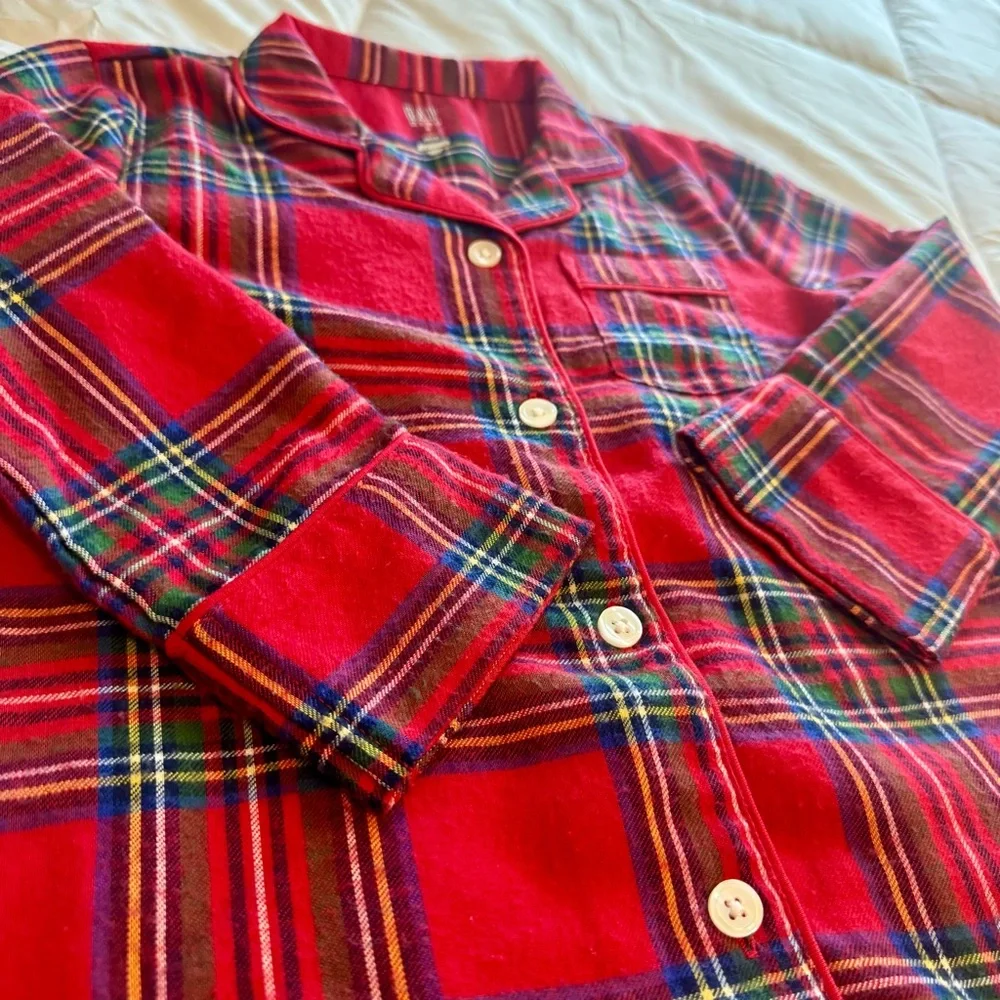 Gap Kids Christmas Plaid Button-Up Nightgown. Size 4 - Picture 4 of 7